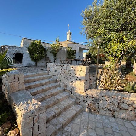 Casa Giuliveto - Charmantes Ferienhaus Mit Privatpool In Olivenhain Ostuni Luaran gambar