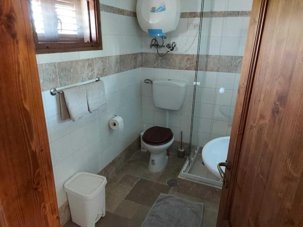 Casa Giuliveto - Charmantes Ferienhaus Mit Privatpool In Olivenhain Ostuni Luaran gambar
